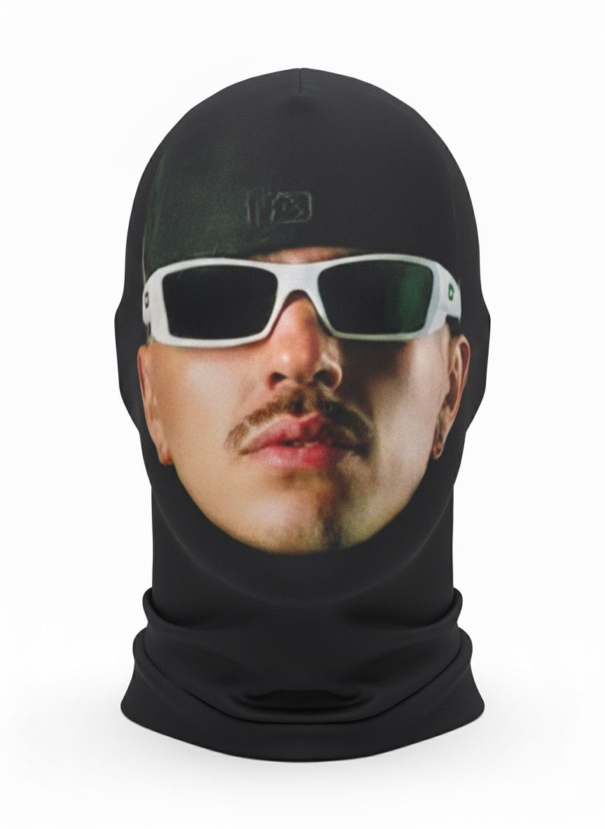 Mascara Realistas - Personajes